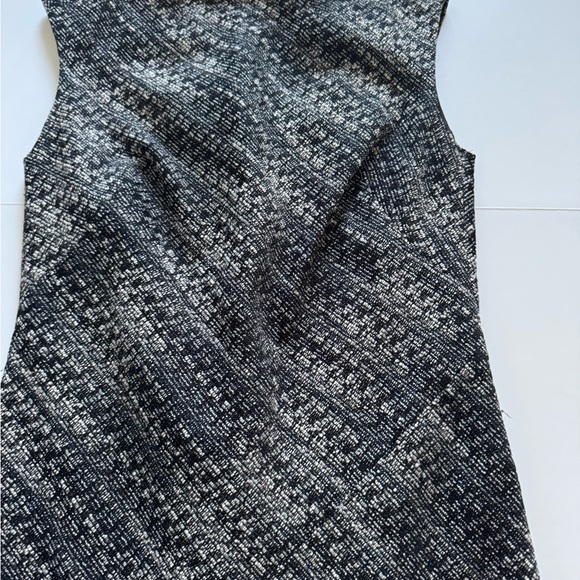 Banana Republic Black and Gray Midi Dress - Picture 4 of 8